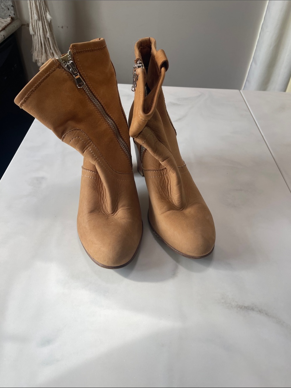 Women's Tan Mid-Calf Zip Heeled Boots - Sleek Everyday Style